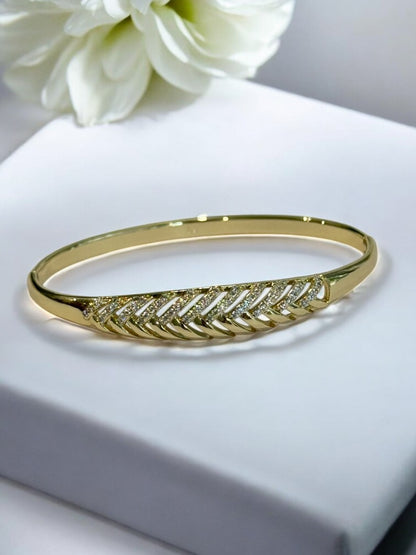 GOLDEN DIAMOND HRIAM BRACELET