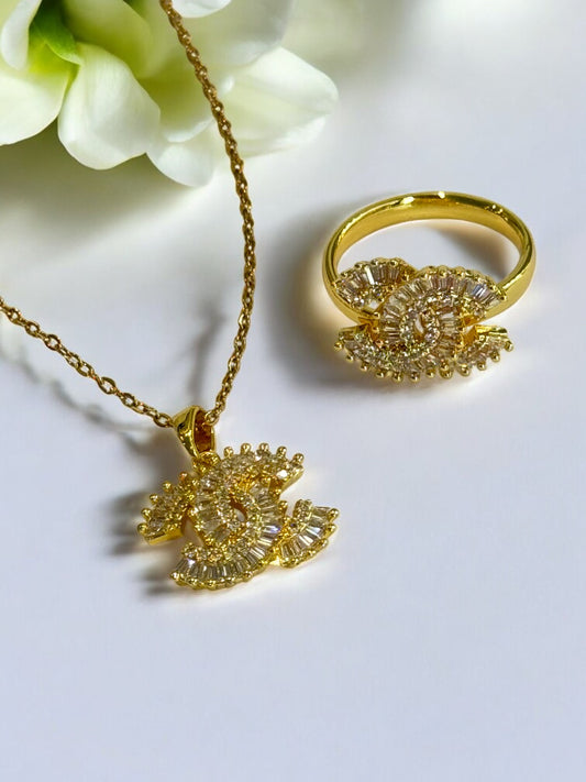 GOLDEN DIAMOND HUXLEY NECKLACE AND RING (COMBO)