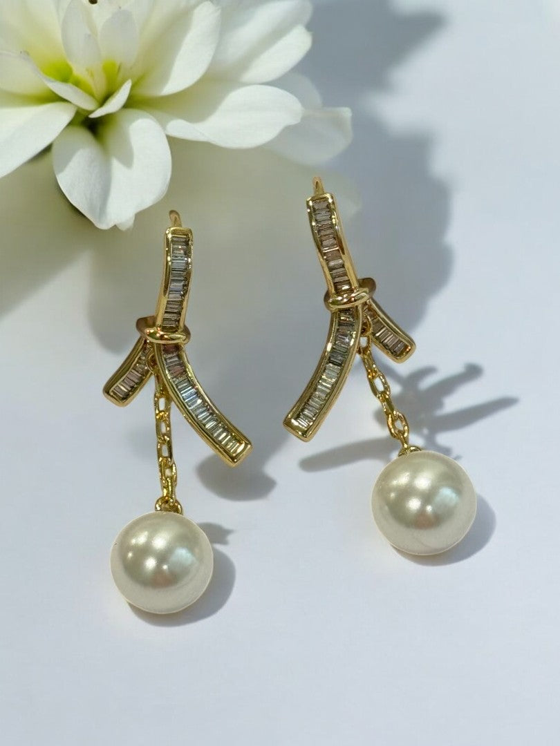 GOLDEN DIAMOND IDRIS EARRINGS