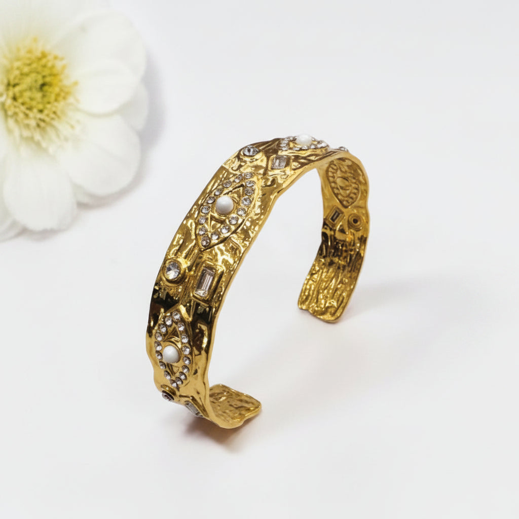GOLDEN DIAMOND IRIS BRACELET (CUFF)