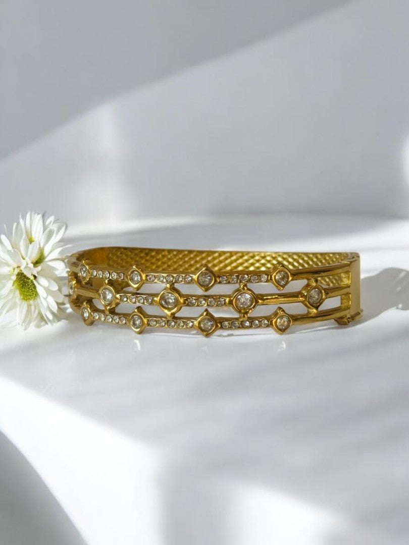 GOLDEN DIAMOND ISABEL BRACELET