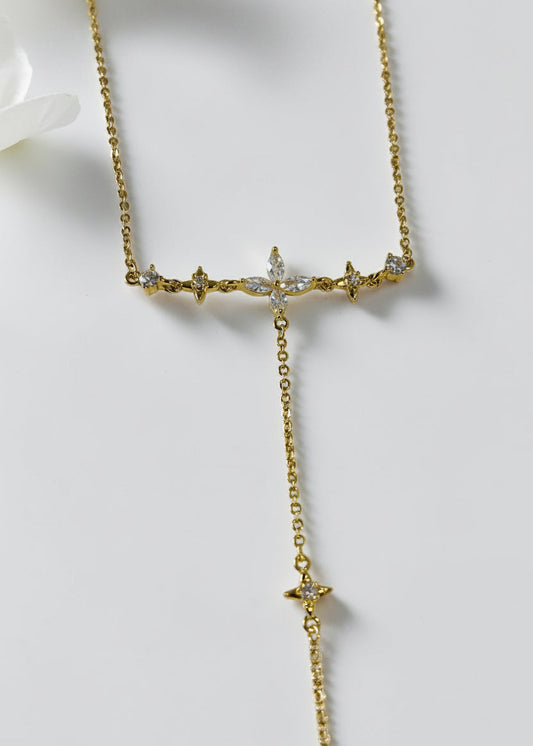GOLDEN DIAMOND JUDSONA HAND CHAIN (POCHI)