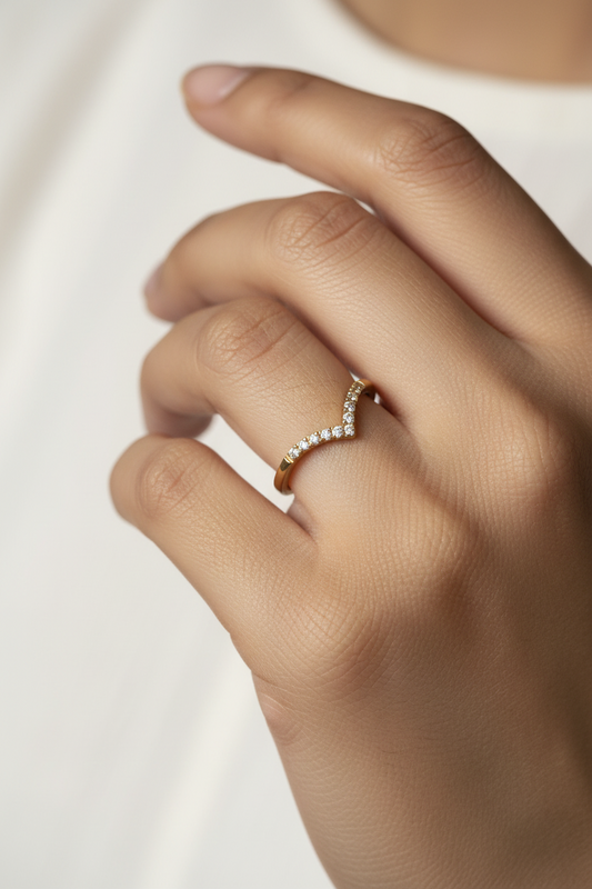 GOLDEN DIAMOND KATHERINE RING