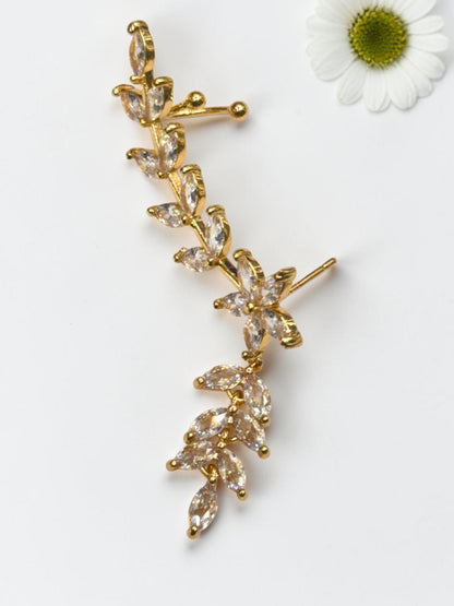 GOLDEN DIAMOND KENDALL EAR CUFF