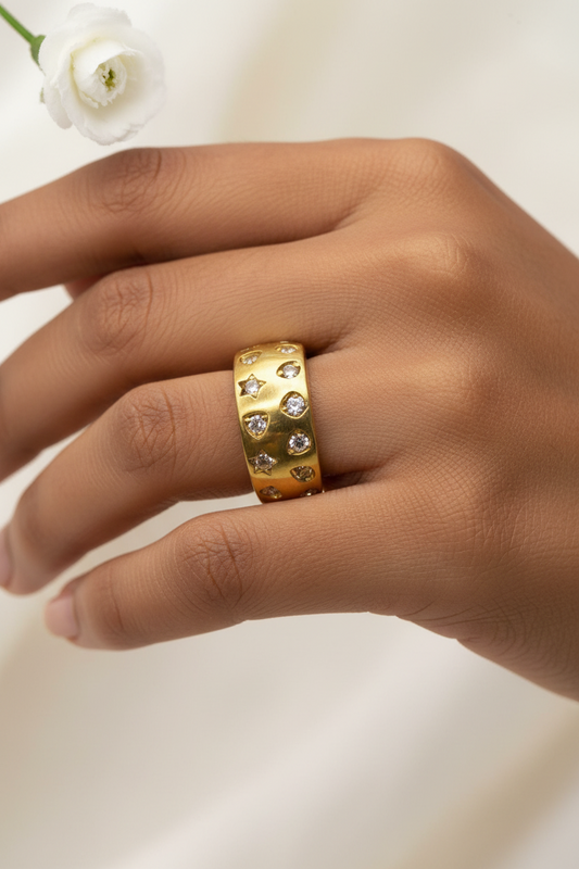GOLDEN DIAMOND KINSEY RING