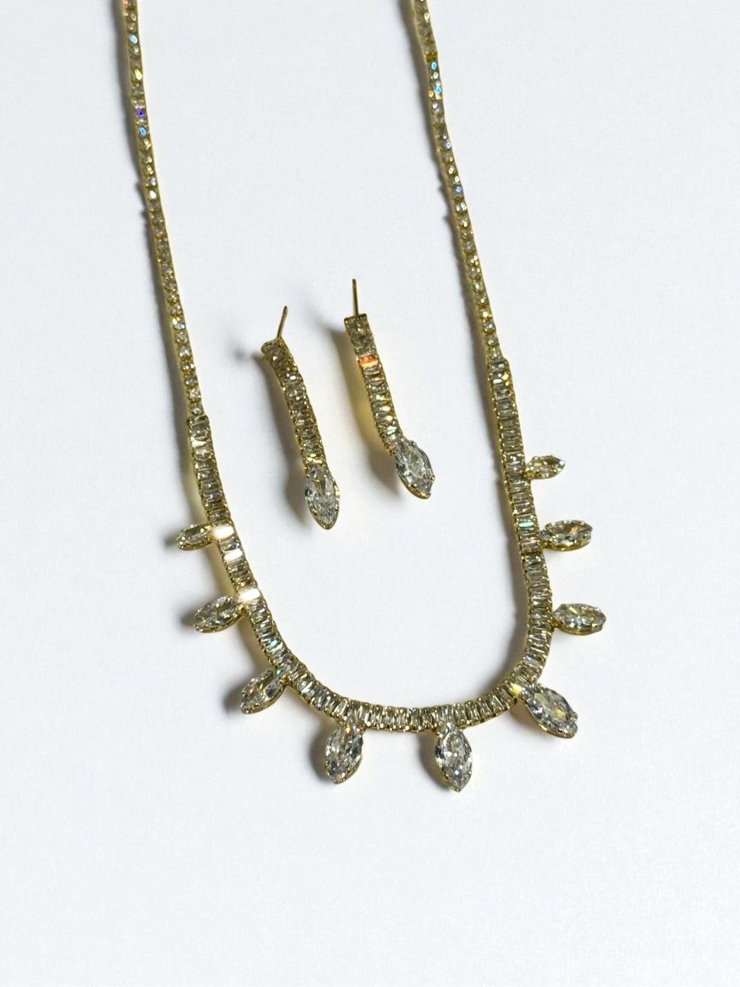 GOLDEN DIAMOND KRIMONA NECKLACE SET