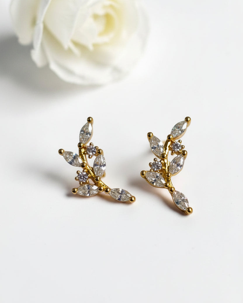 GOLDEN DIAMOND LEAF AZORTE EARRINGS