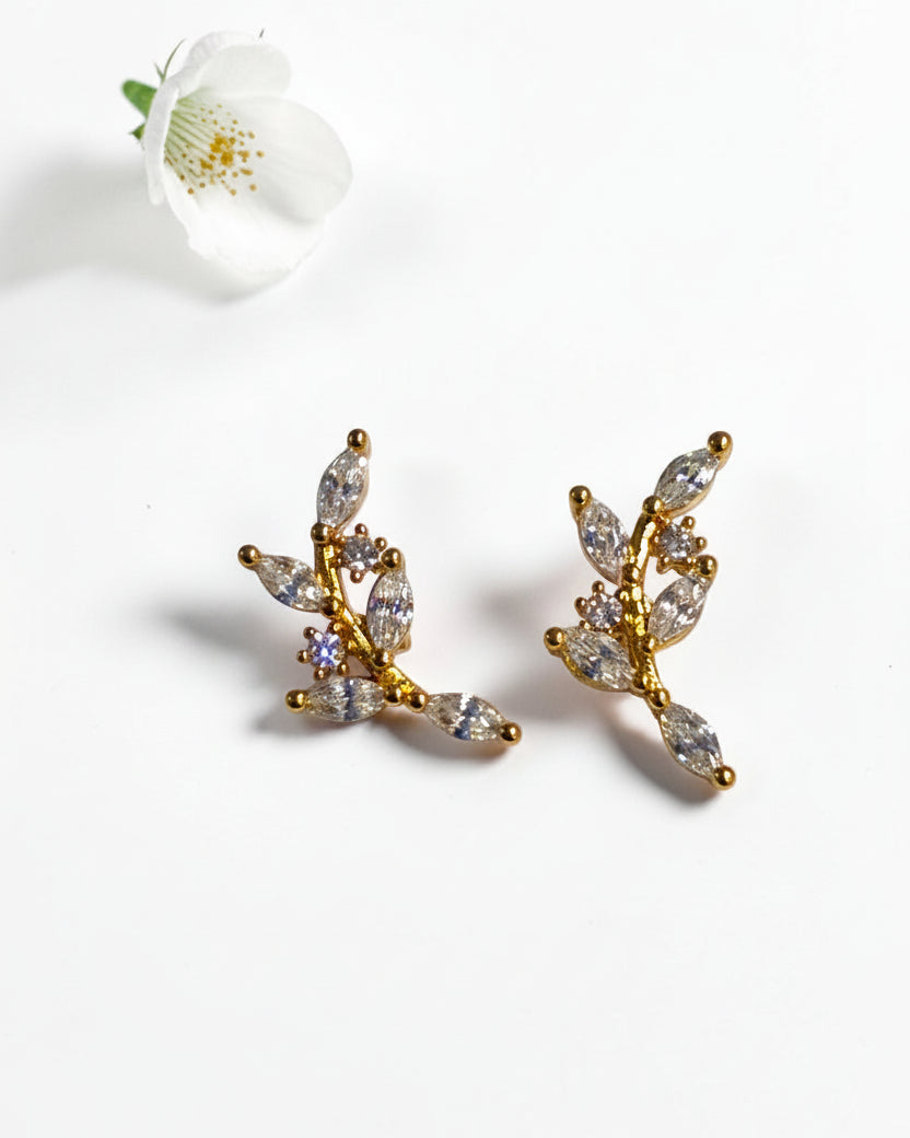 GOLDEN DIAMOND LEAF AZORTE EARRINGS