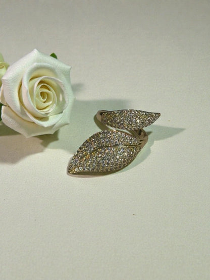 GOLDEN DIAMOND LEAF JAMEY RING