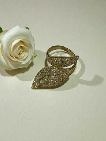 GOLDEN DIAMOND LEAF JAMEY RING