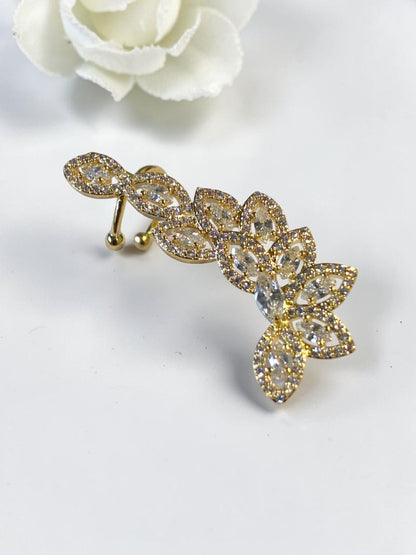 GOLDEN DIAMOND LEAF VARINI EAR CUFF
