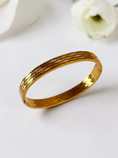 GOLDEN DIAMOND LUCIANA BRACELET