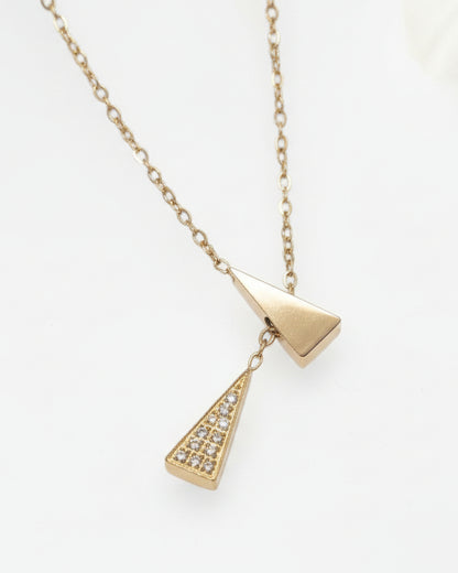 GOLDEN DIAMOND LUCY NECKLACE