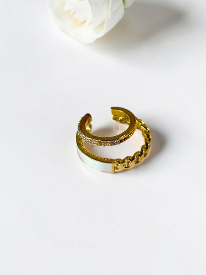 GOLDEN DIAMOND MAISIE EAR CUFF