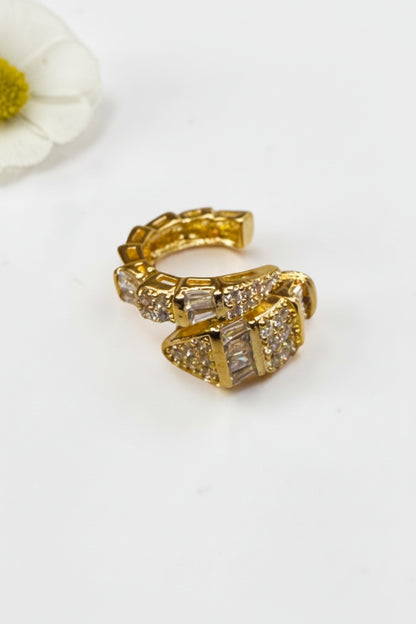 GOLDEN DIAMOND MELODY EAR CUFF