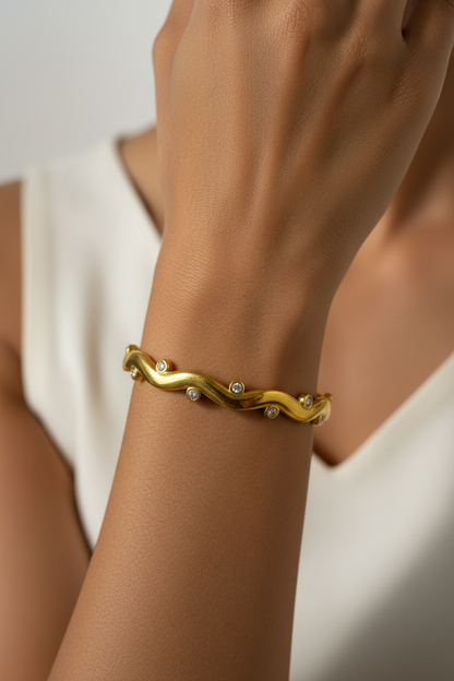 GOLDEN DIAMOND NAYELI BRACELET