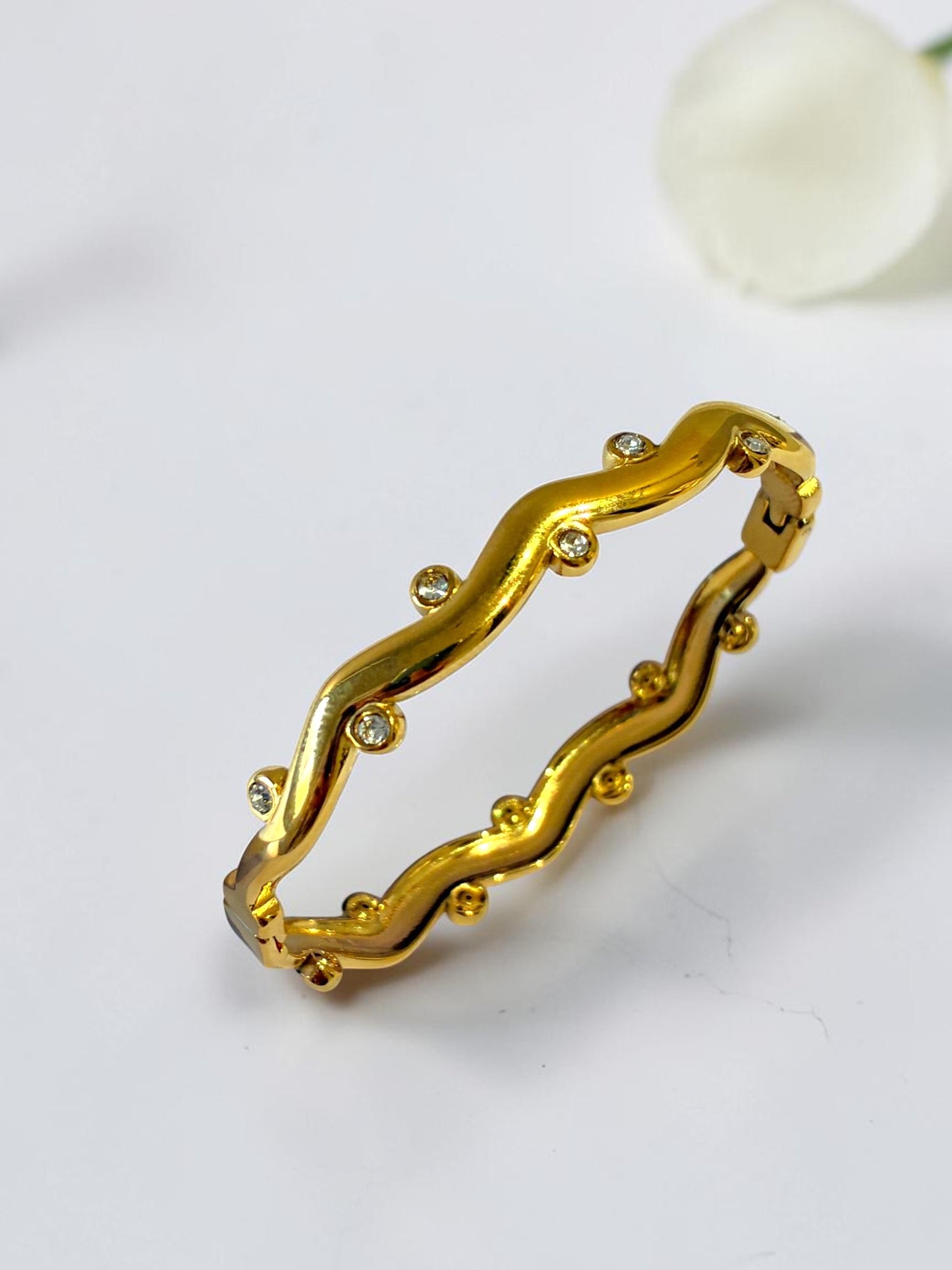 GOLDEN DIAMOND NAYELI BRACELET