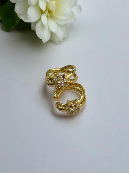 GOLDEN DIAMOND NEONEL EAR CUFF
