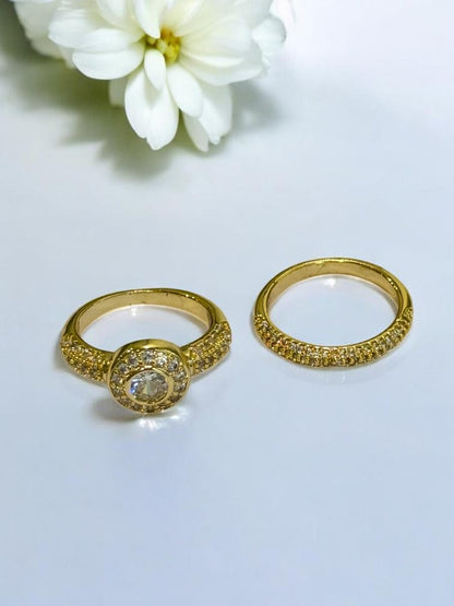 GOLDEN DIAMOND NICOLY RING