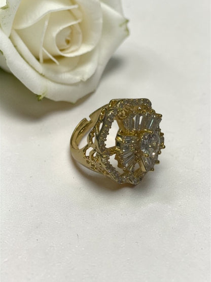 GOLDEN DIAMOND NORA RING