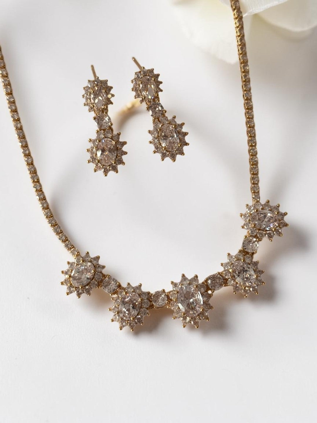GOLDEN DIAMOND NOVA NECKLACE SET
