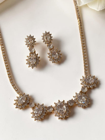 GOLDEN DIAMOND NOVA NECKLACE SET