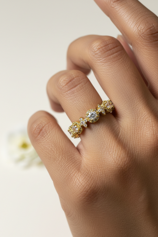 GOLDEN DIAMOND ORION RING