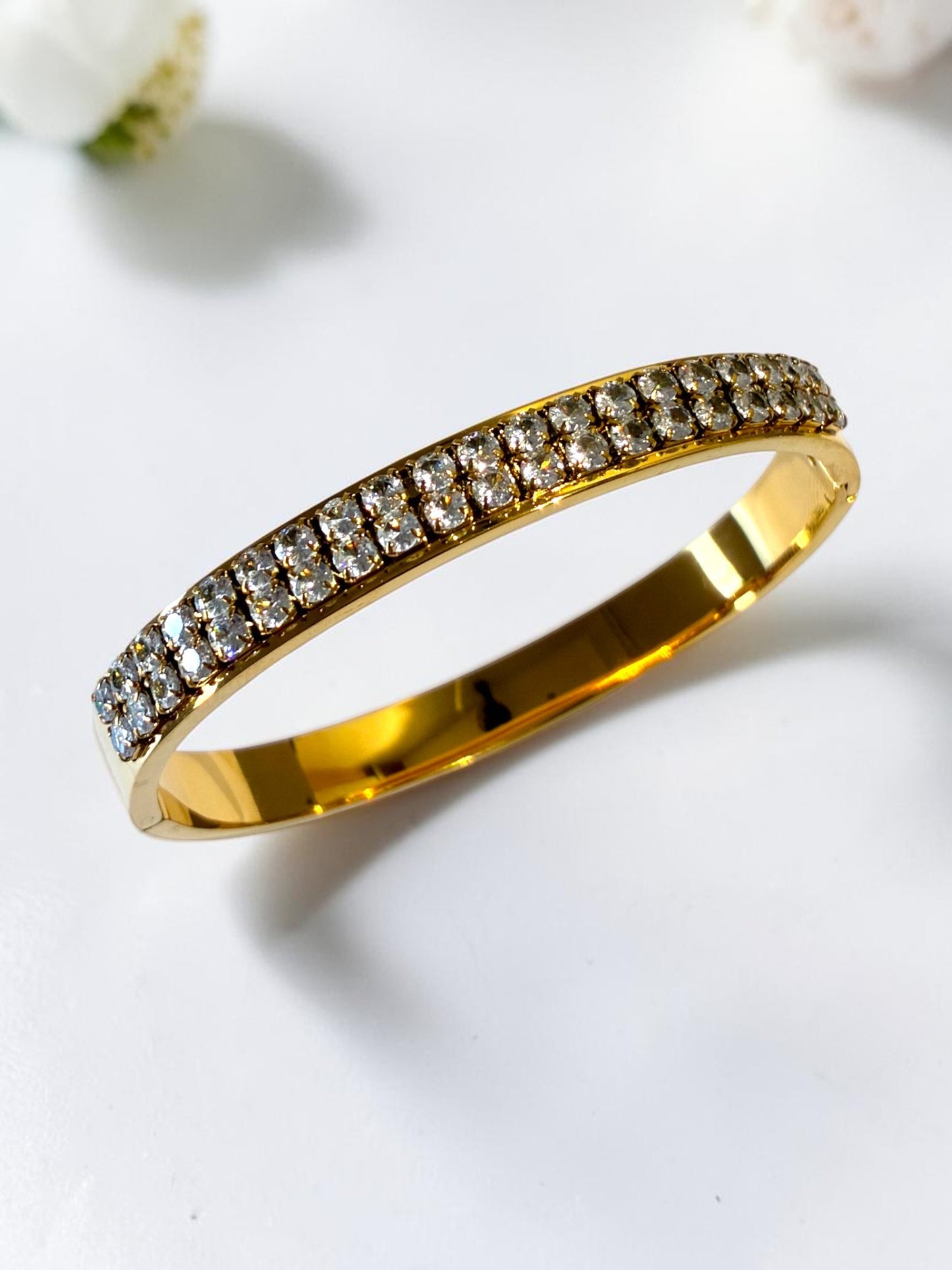 GOLDEN DIAMOND PAKHI BRACELET
