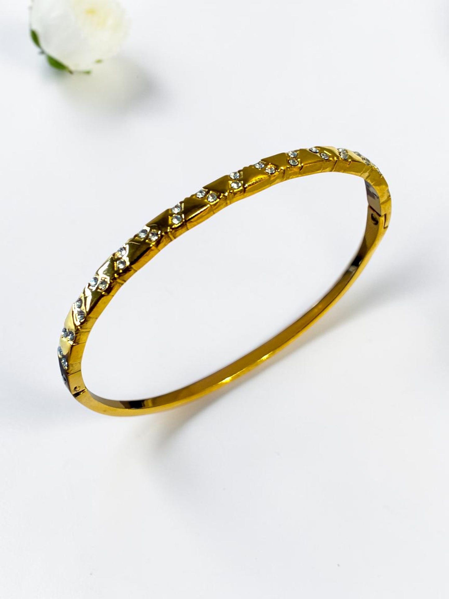 GOLDEN DIAMOND PANKTI BRACELET