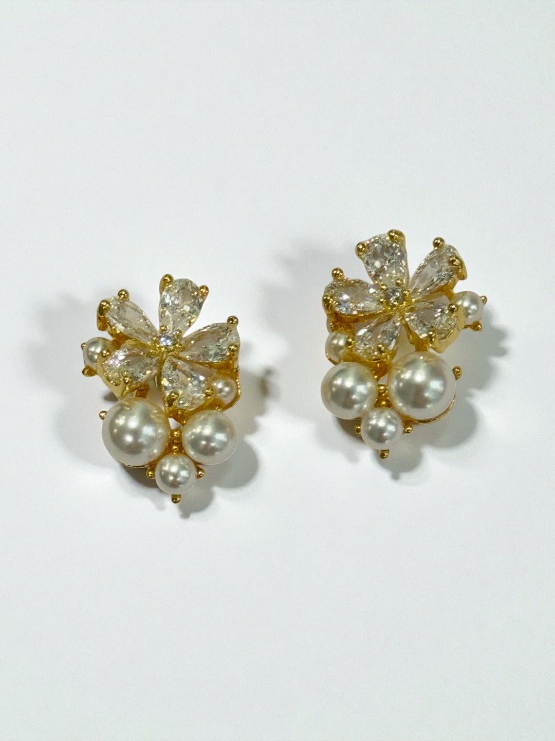 GOLDEN DIAMOND PEARL LAITH EARRINGS