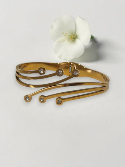 GOLDEN DIAMOND REBECCA BRACELET (CUFF)