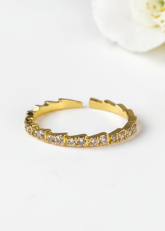 GOLDEN DIAMOND SAVEY RING