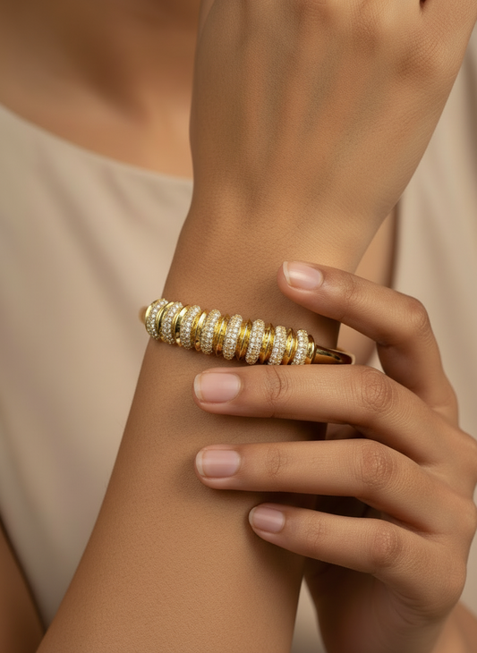 GOLDEN DIAMOND SHLOMA BRACELET