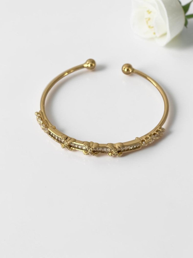 GOLDEN DIAMOND STANLEY BRACELET (CUFF)