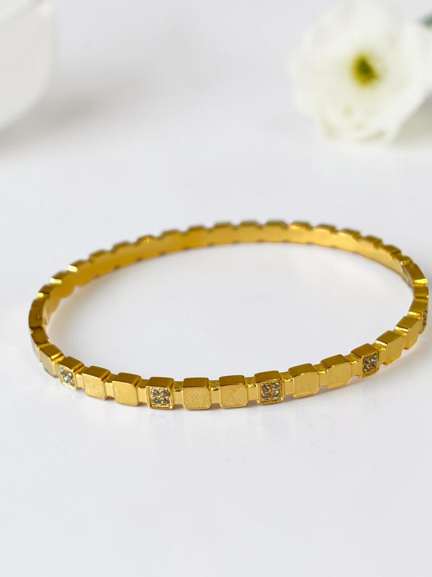 GOLDEN DIAMOND TASHA BRACELET