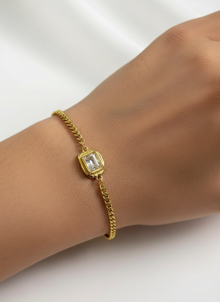 GOLDEN DIAMOND TONEY BRACELET