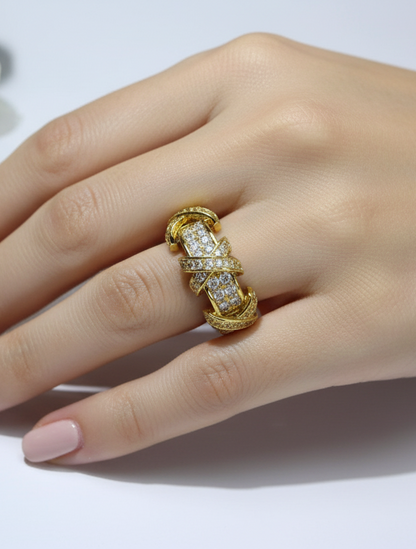 GOLDEN DIAMOND WESTIN RING