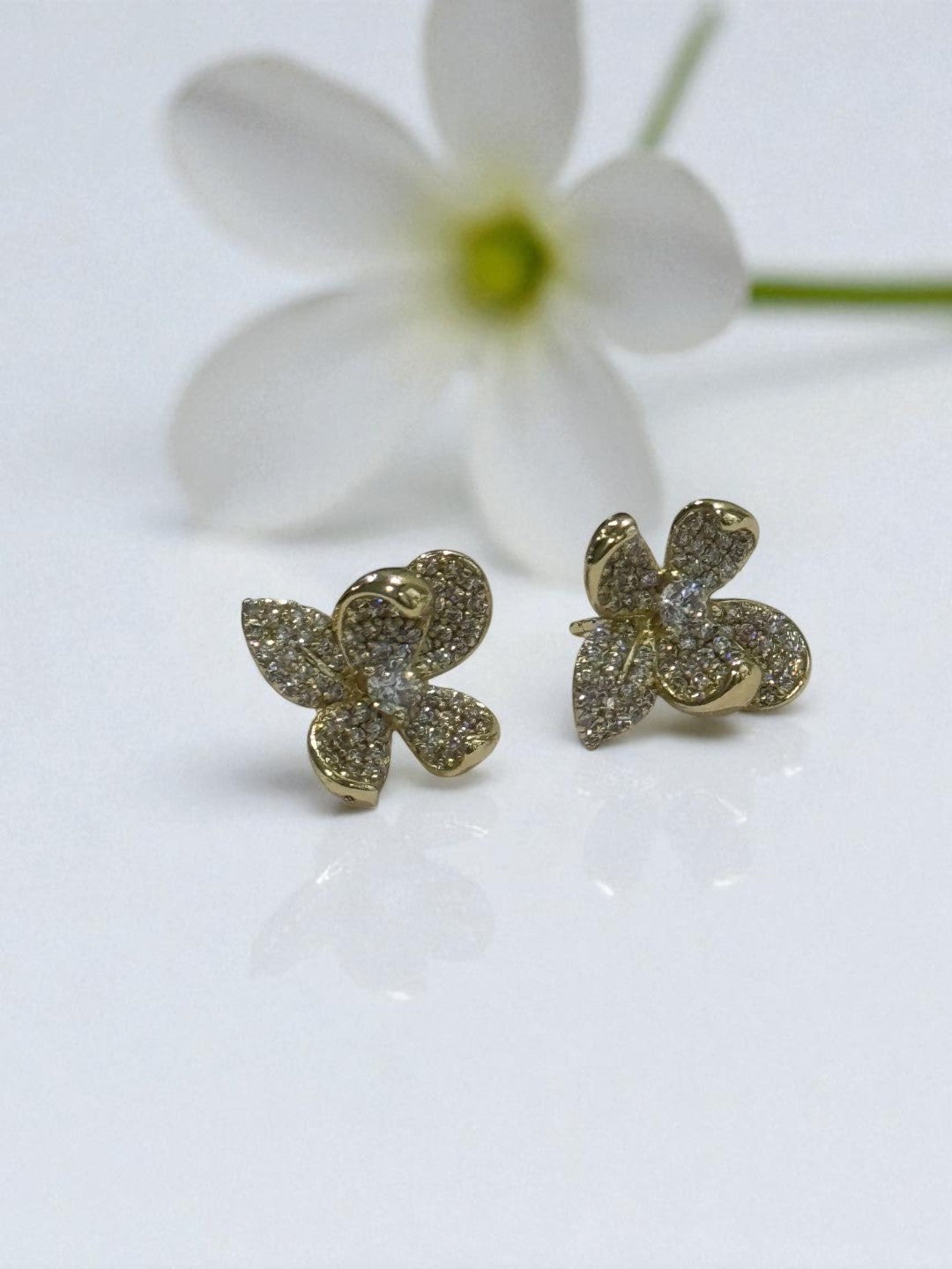 GOLDEN DIAMOND YOUSEF EARRINGS