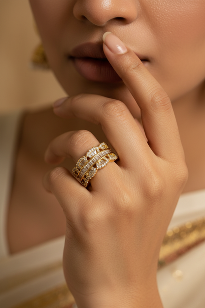GOLDEN DIAMOND ZAVIER RING