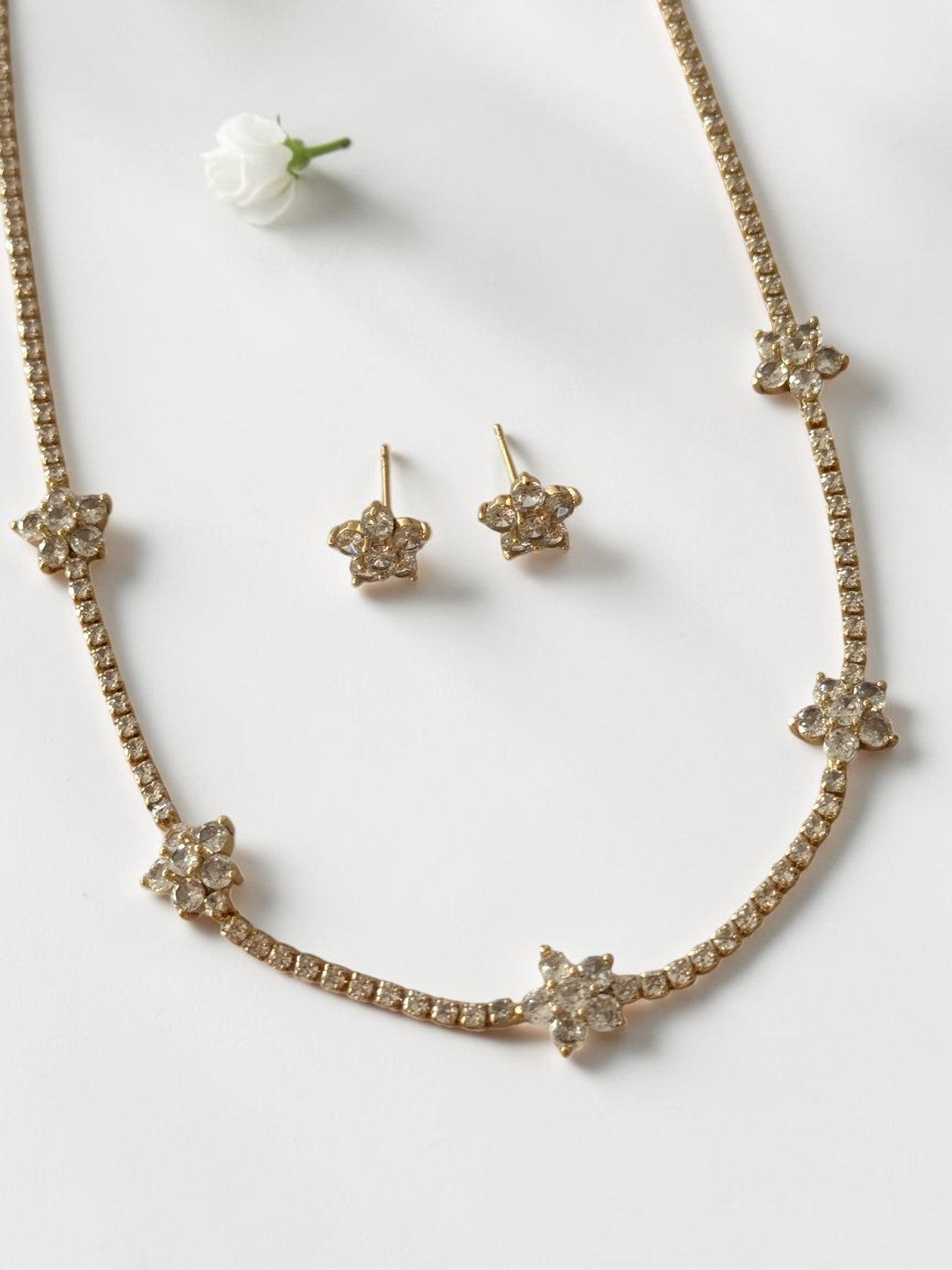 GOLDEN DIAMOND ZOE NECKLACE SET