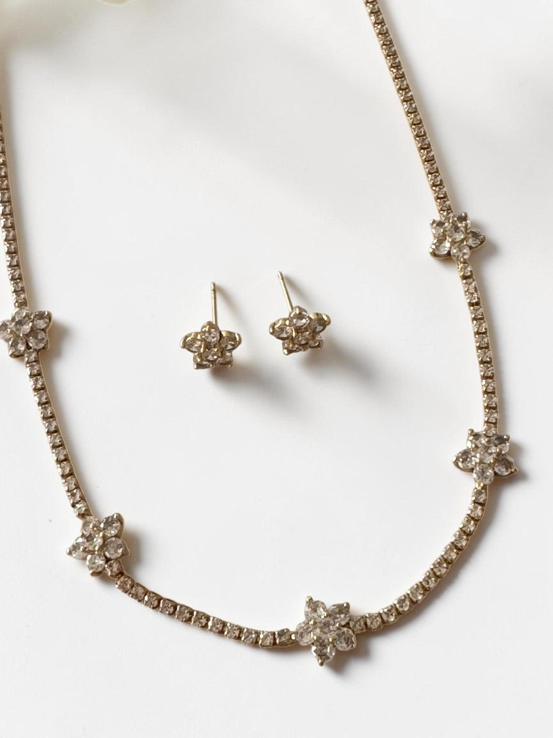 GOLDEN DIAMOND ZOE NECKLACE SET