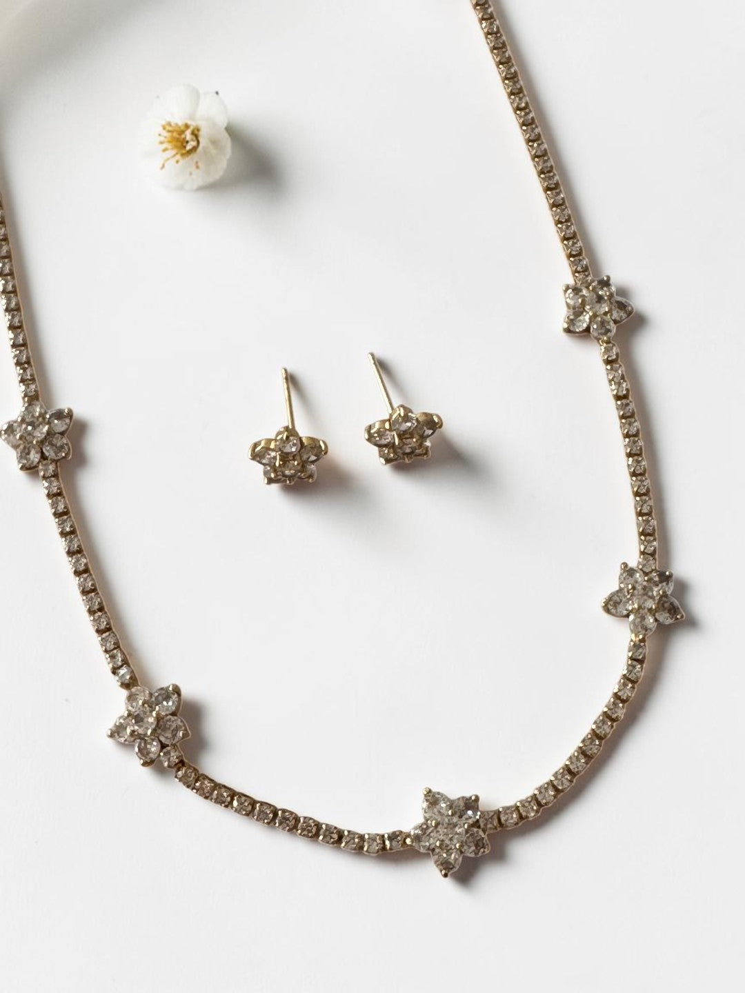 GOLDEN DIAMOND ZOE NECKLACE SET