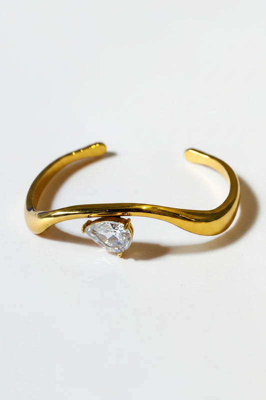 GOLDEN DROP STONE ROBYN BRACELET (CUFF)