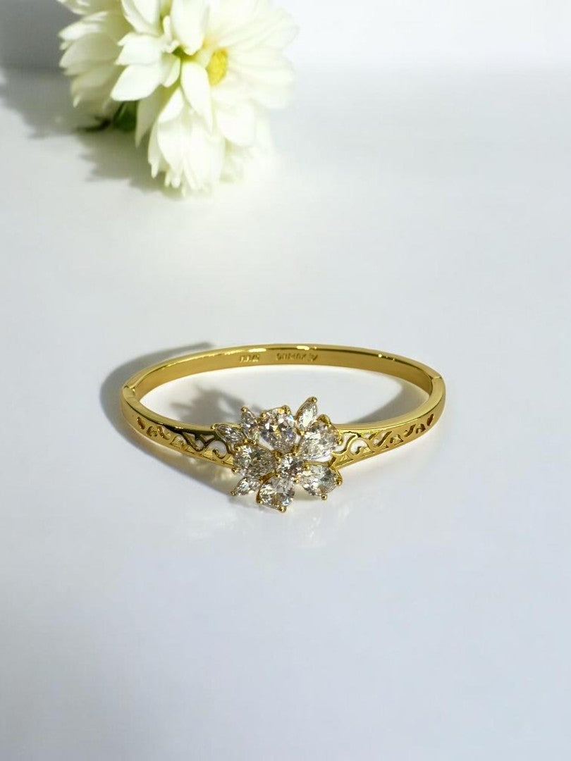 GOLDEN ENOCH BRACELET