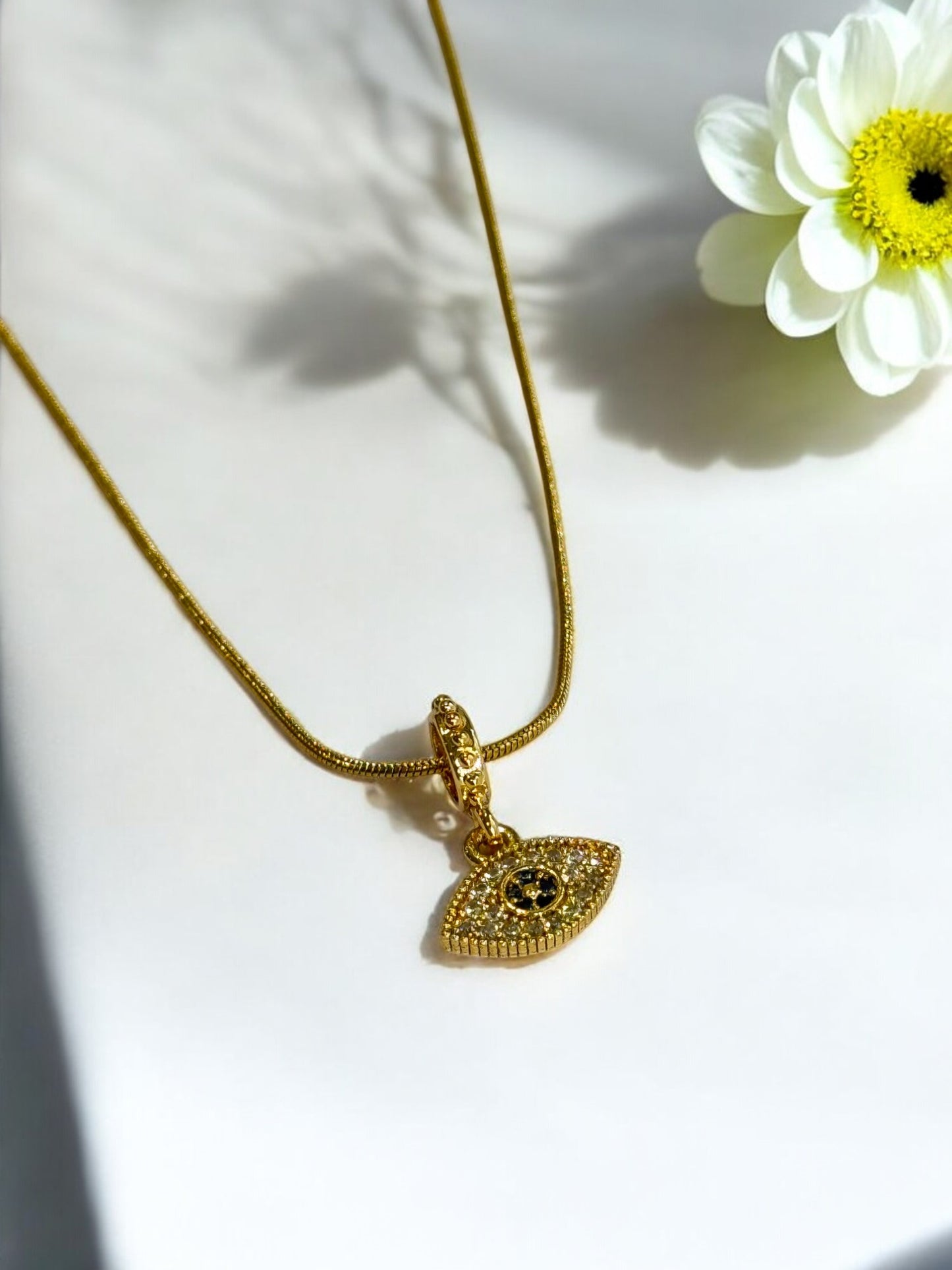 GOLDEN EVIL EYE KANZO NECKLACE