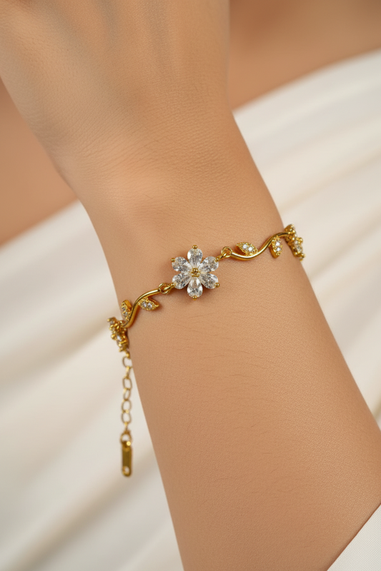 GOLDEN FLORAL DIAMOND ENESIS BRACELET