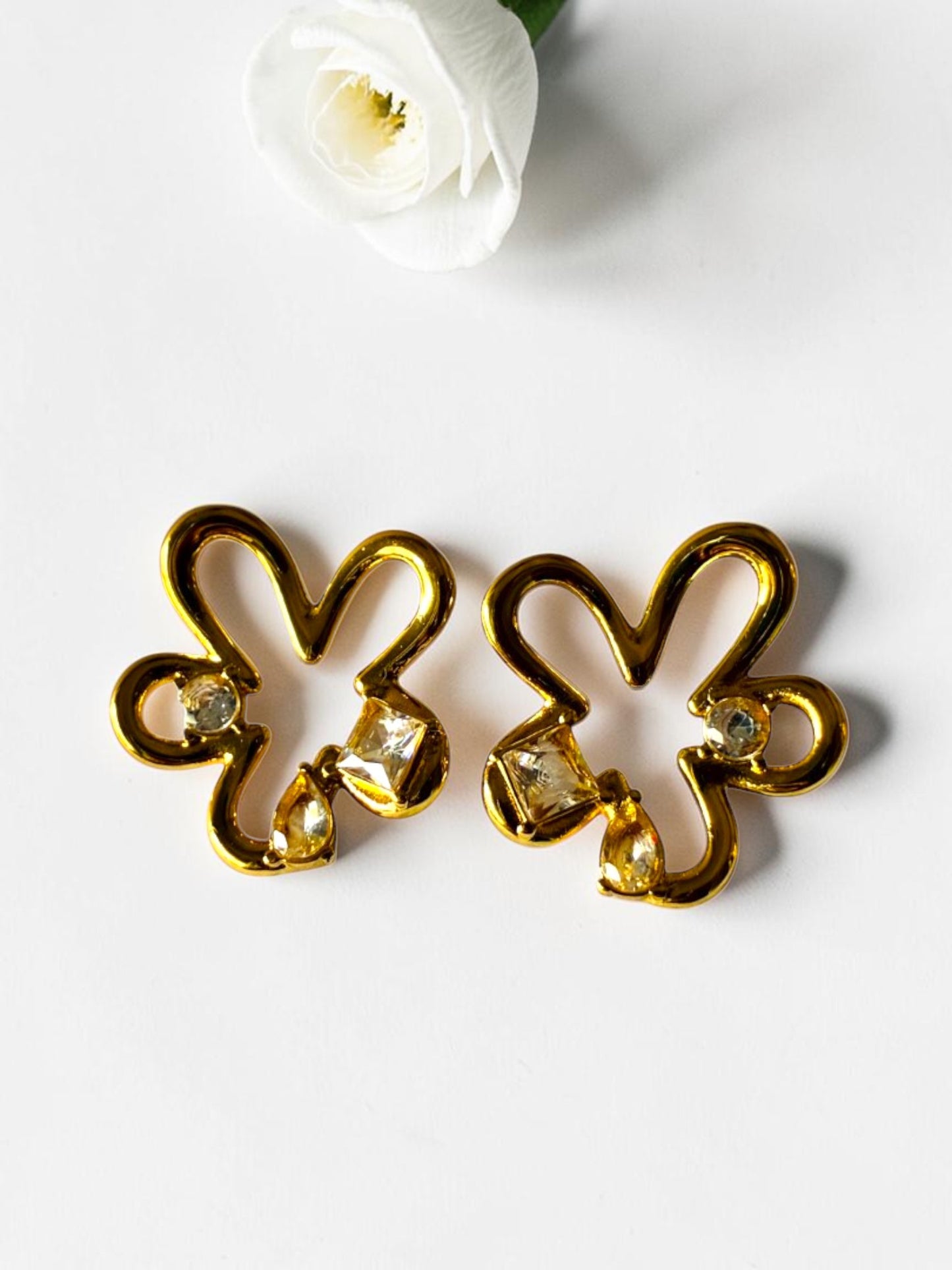 GOLDEN FLORAL ELIZA EARRINGS