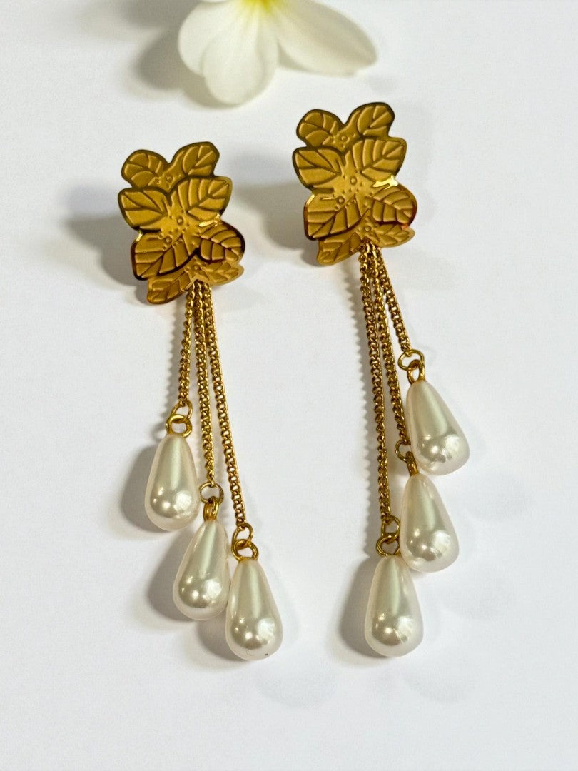 GOLDEN FLOWER YESHU EARRINGS