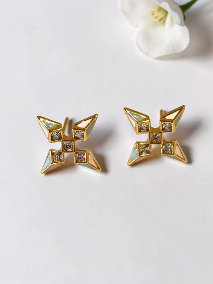 GOLDEN GEOMETRIC STAR WEEMIKA EARRINGS