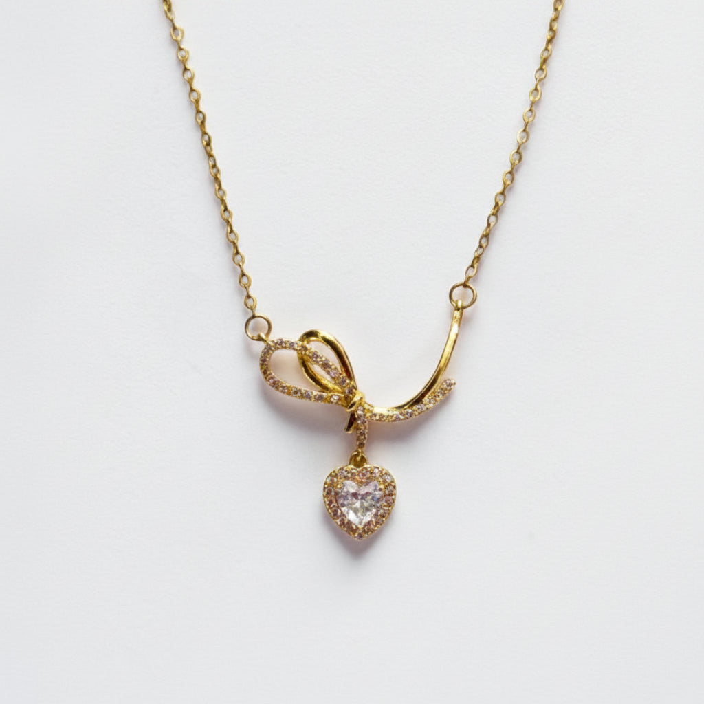 GOLDEN HEART AERIANA NECKLACE